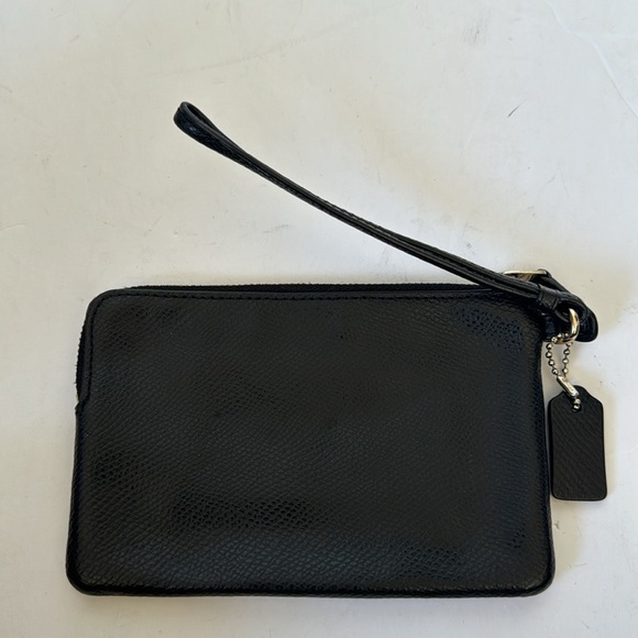 Coach wristlet - Picture 4 of 8